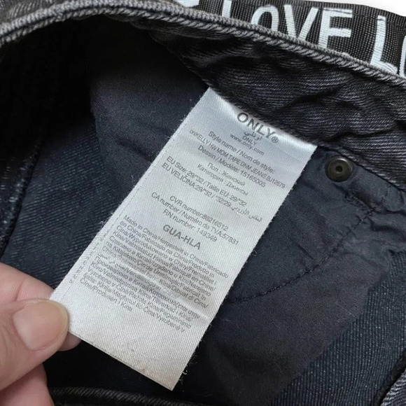 ONLY Black Kelly Mom Jeans with LOVE Stripes - Picture 11 of 11